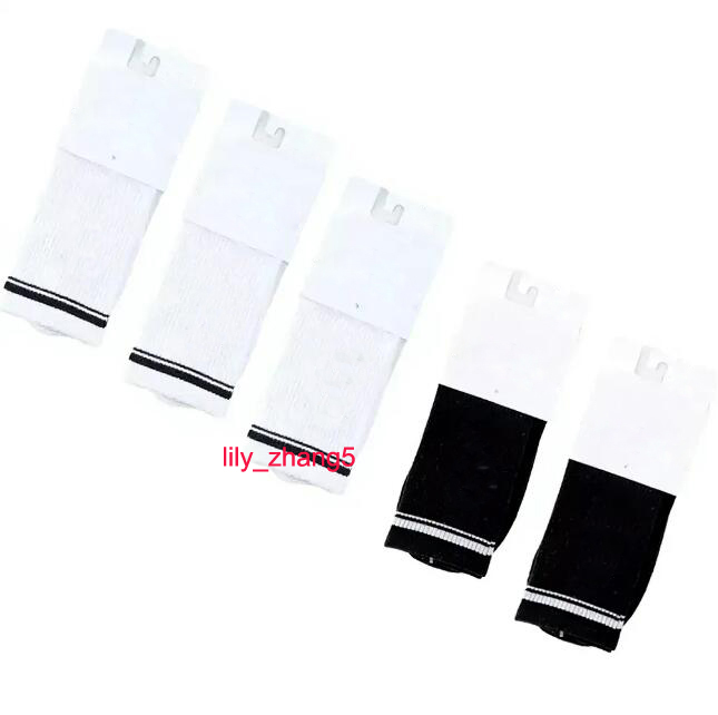 Men & Women Full length Crew Throwback Womens Cotton Medium Tube Sports Socks Four Seasons Comfy Cushioning Classic Academic Style Stretch
