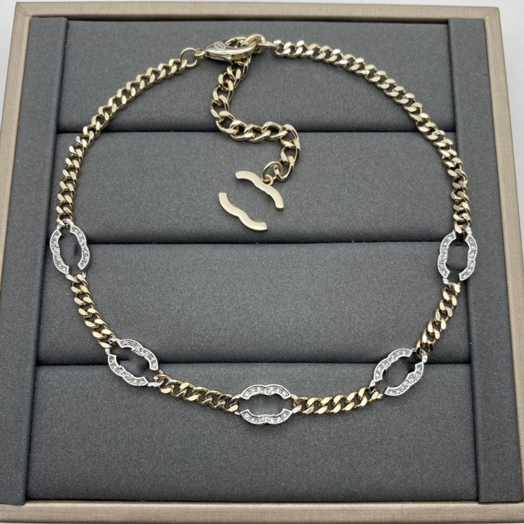 Le collier minimaliste haut de gamme le plus vendu pour la Saint-Valentin est un cadeau de bijoux exquis pour les femmes