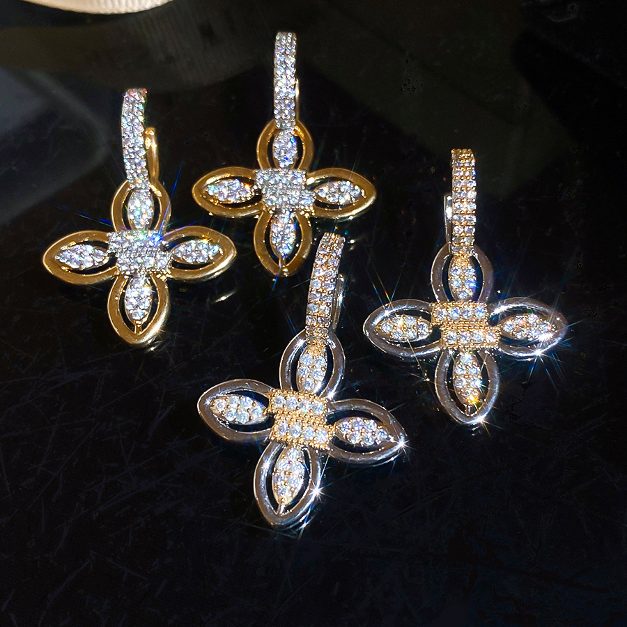 Charming European and American White zircon flower pendant earrings accessories wholesale-image-1104342559
