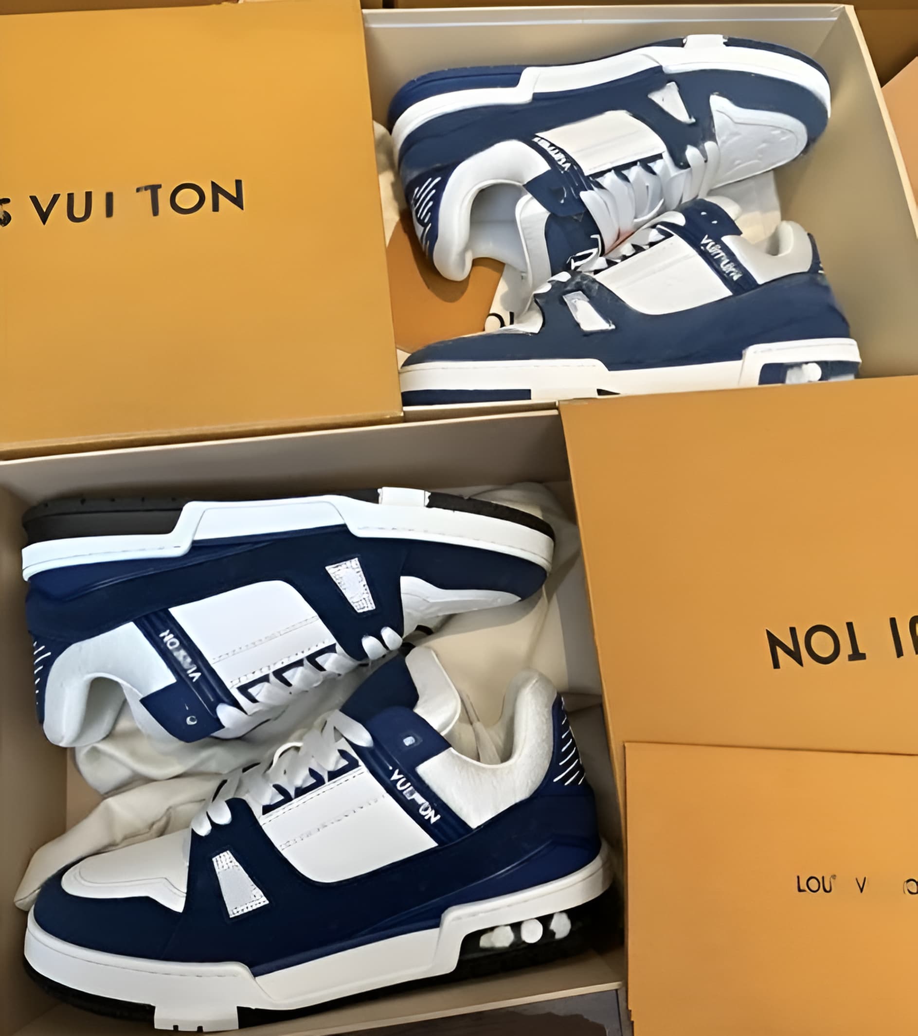 not Kids Shoe designer shoes Luxury Trainer Unisex red bottom shoe Outdoor Classic Monogram Sneaker Blue Running Shoe Black Basketball shoe Fashion