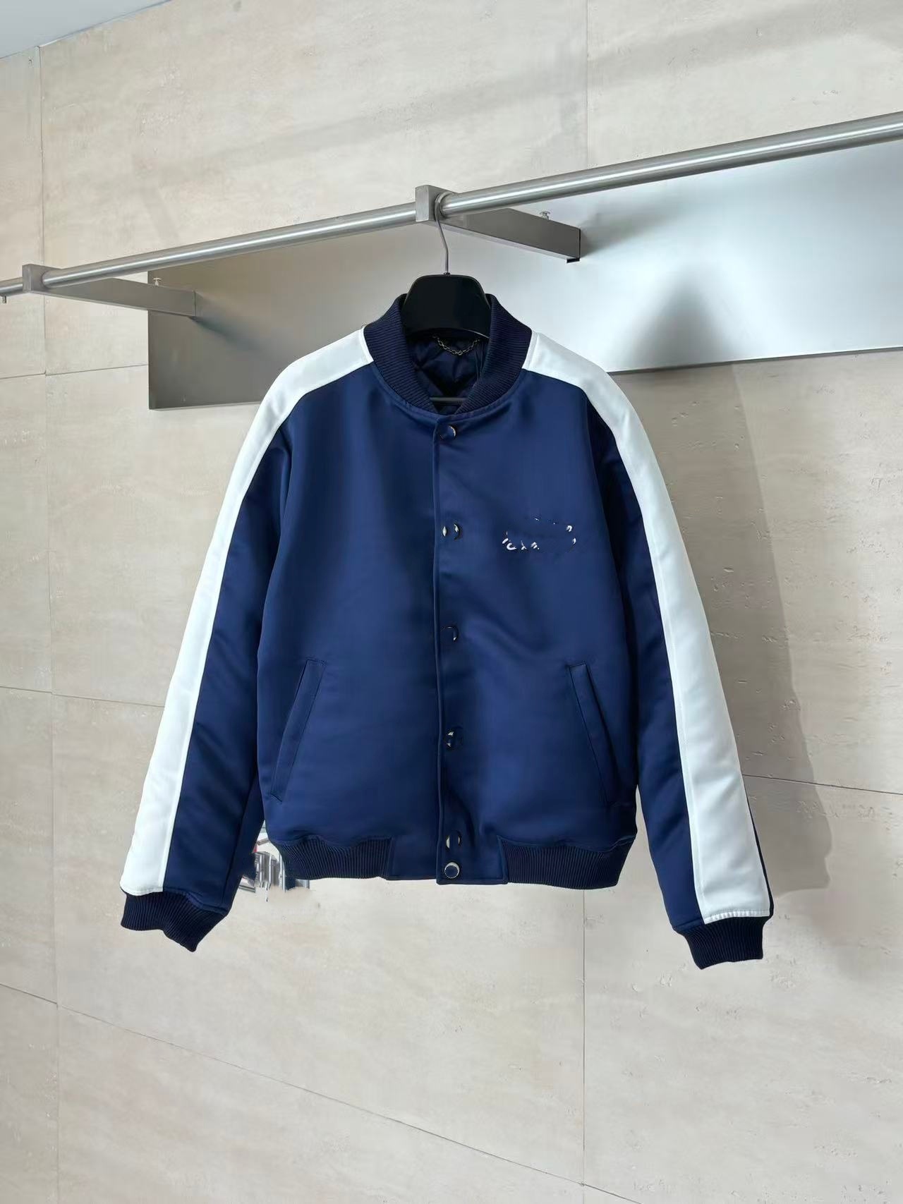 L Manteau de veste de baseball rembourré en coton brodé de haute qualité en édition limitée