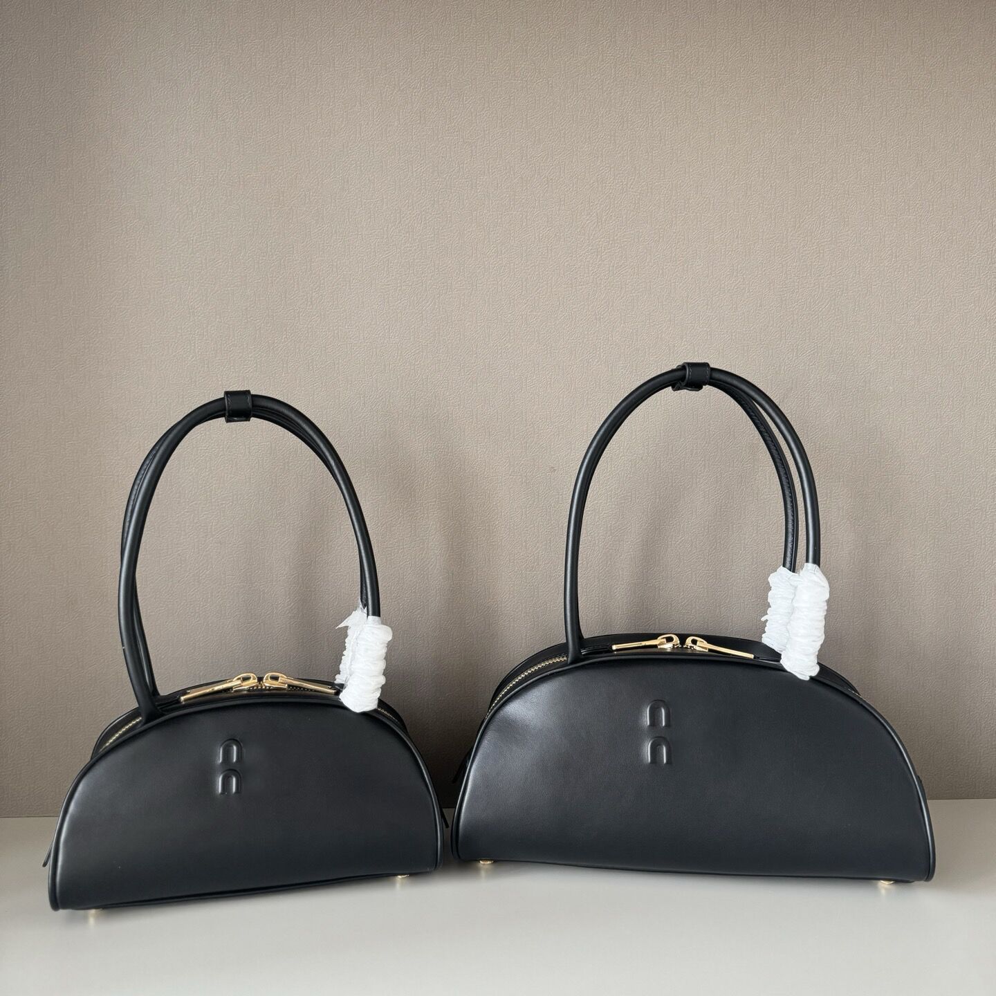 10A Sac de créateur de luxe Beau Bowling pour femmes, sac à main en cuir de veau, sac à bandoulière demi-lune de haute qualité, sac à main de ren