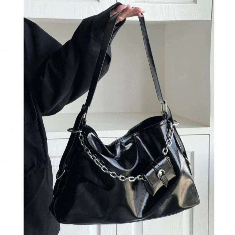 Hot Selling Faionable Women's Tote Underarm Large Capaci Versatile Single Oulder Buet Bag Sli 2026 New Arrival Handbags For Women Luxury Bags P