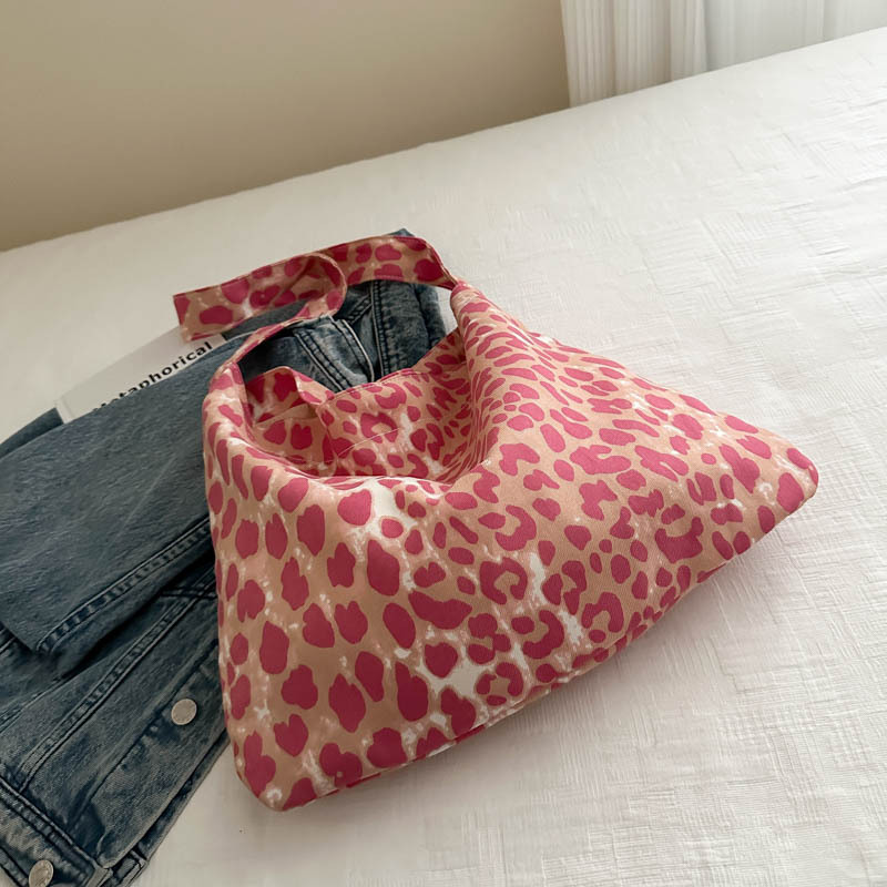 Leopard Print Canvas Bag Designer Bag For Women 2026 New Trend Korean College Style Tote Bag Casual Large Capacity Hand-held Shoulder Bag Shopping B