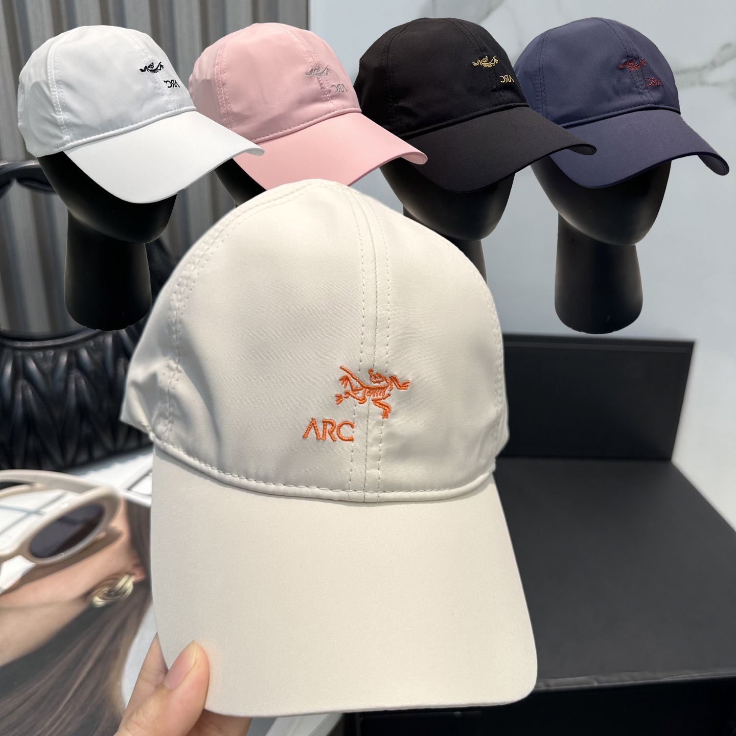 2026 Luxury Embroidered Baseball Cap - Unisex Classic Designer Outdoor Hiking Hat with Ventilation