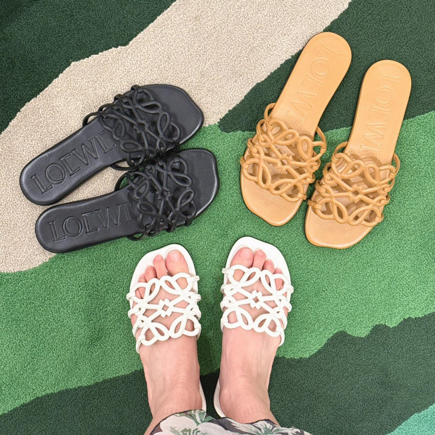 Designer Slides Slippers Roman Sandals Women Flatform Sliders Shoes Bottom flip flops Summer Vacation Beach Hollow-out Script Outdoor Slippers