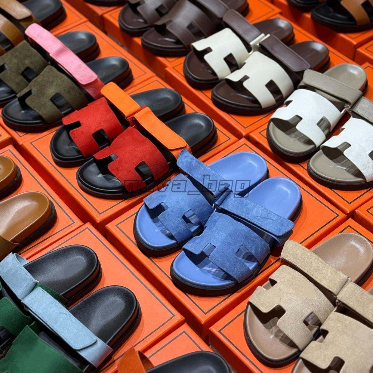 Luxury H Sandals Chypre Designer Slippers Slides Women Mens Flats Sliders Genuine Leather Suede Blue Red Orange Velcro Slipper Summer Beach Indoor S
