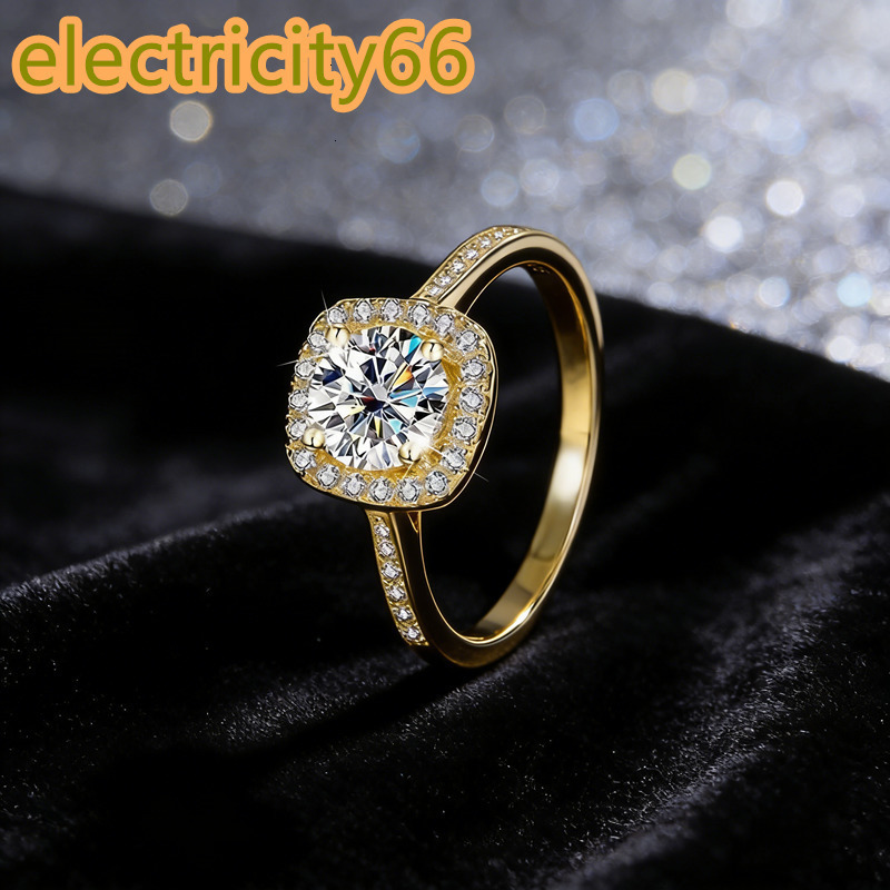 Deluxe Full Diamond Square Delicate Vvs D Color 1CT Moissanite Ring Womens S925 Sterling Silver Wedding Band