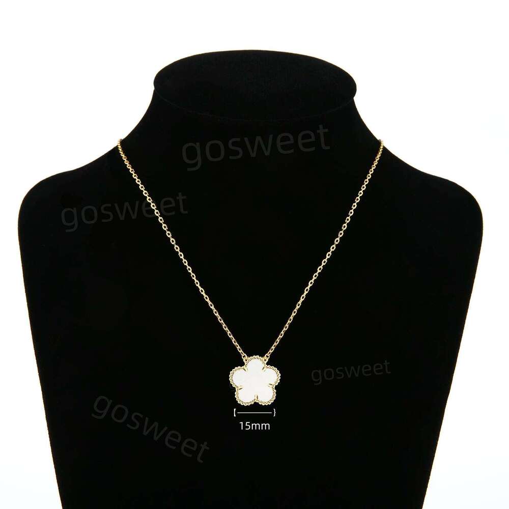 Classic 15MM 5 Leaf Clover Necklace for Women 18K Gold Plated Stainless Steel Chain with White Mother of Pearl Pendant Designer Luxury Jewelry Gift