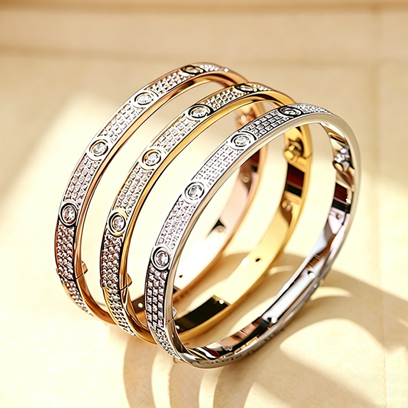 Luxury Diamond Love Bracelet Classic 3-Row Diamond 18k Gold Bracelet High Quality Stainless Steel Jewelry Designer