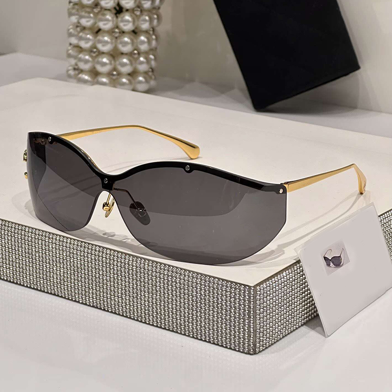 Women designer luxury sunglasses star style CH9582 curved metal half border sunglasses men outdoor travel radiation resistant glasses UV400 with box