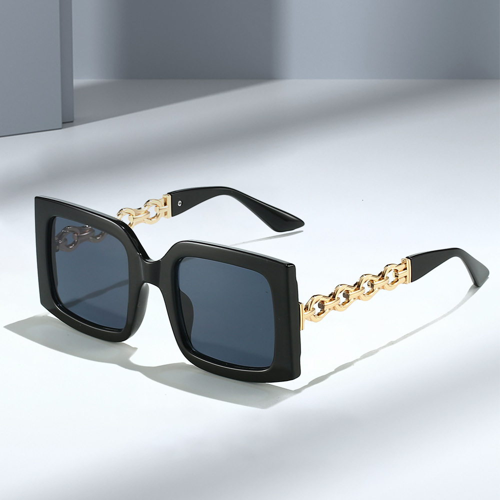 Free Shipping New Sunglasses With A Minimalist Design, Square Temple Chains, Large Frames, Trendy And Retro Style