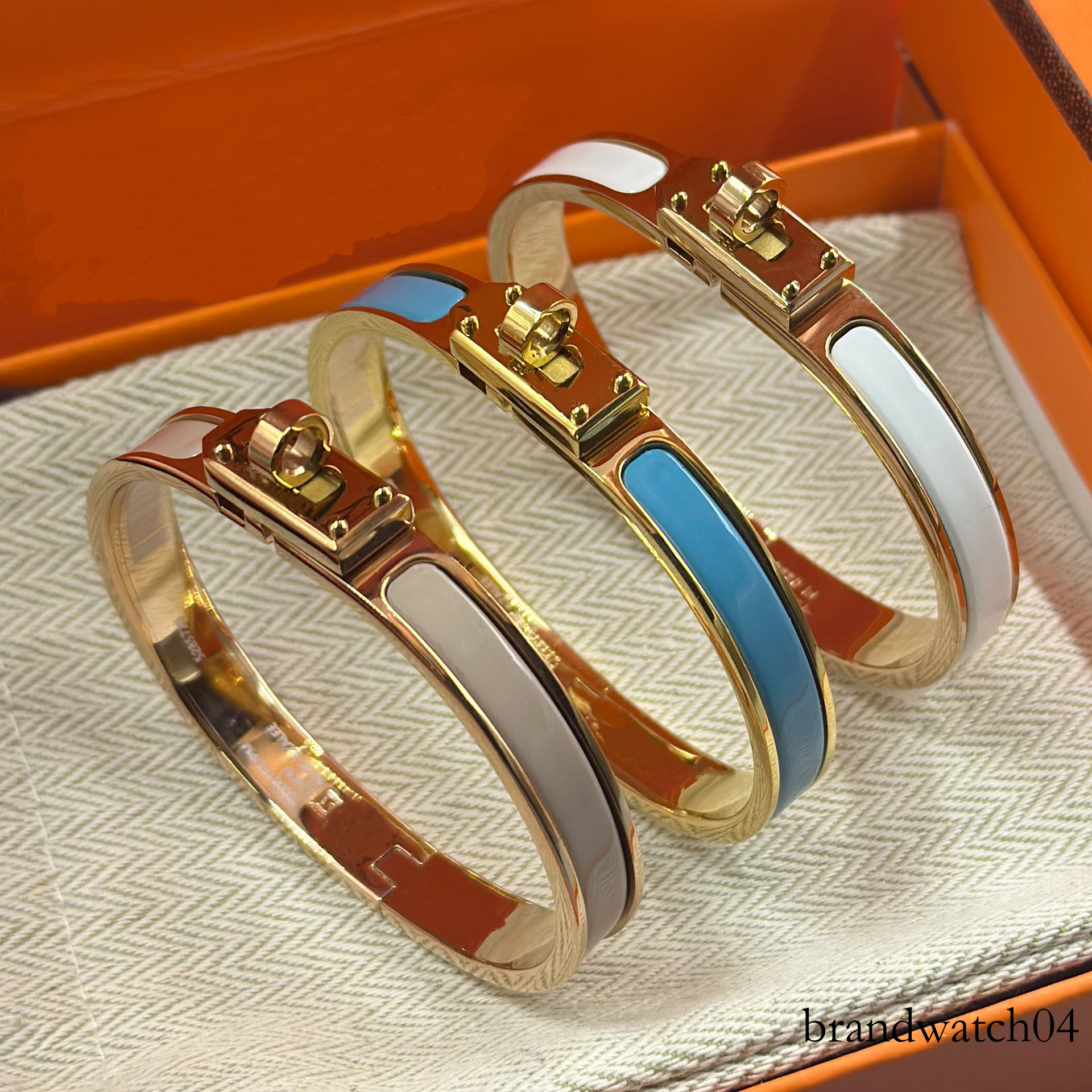 2026 H Designer bracelet New High Version 8MM Wide Round Ring Buckle Internet Celebrity Same Style Titanium Steel Bracelet Versatile Wholesale