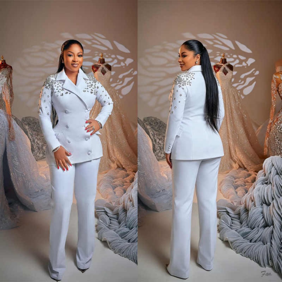 Tailored 2 Pieces Women Suits Blazer Plus Size Slim Fit Double Breasted Beading Pearls Stylish Business Office Lady Sets Customized