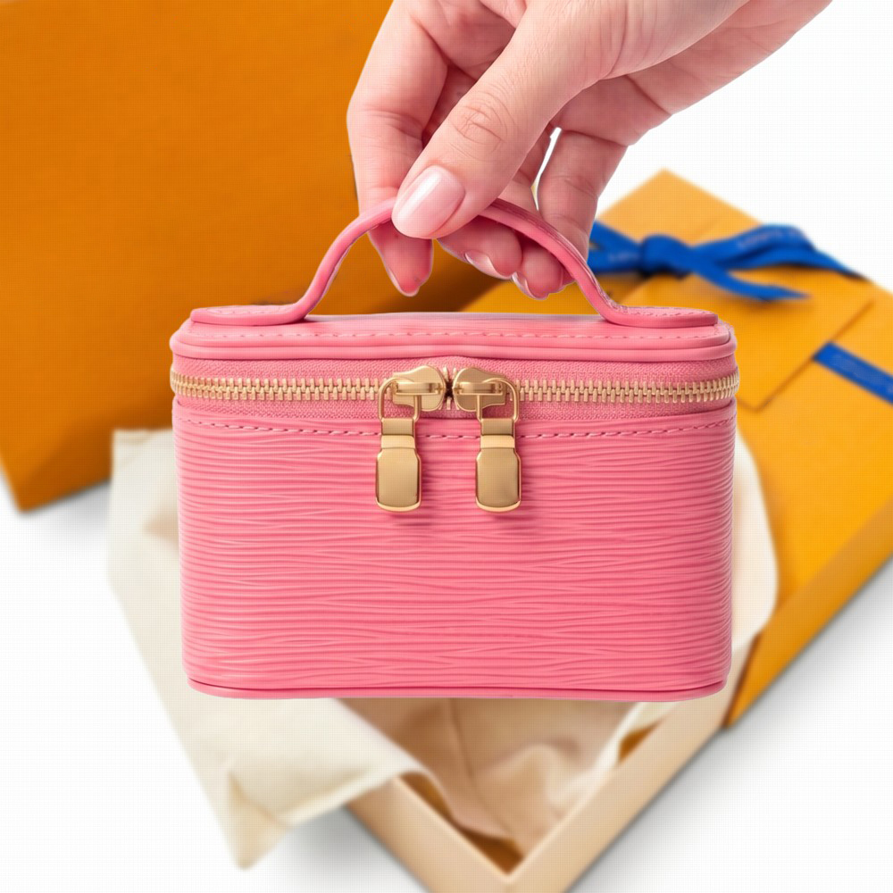 Luxury Nice Beauty Bag Designer Cosmetic Bag Womens Mini Handbag Epi Purse Tote Toiletry Bag Fashion Casual Lady Makeup Bag 10A M25688 M25689 M25690