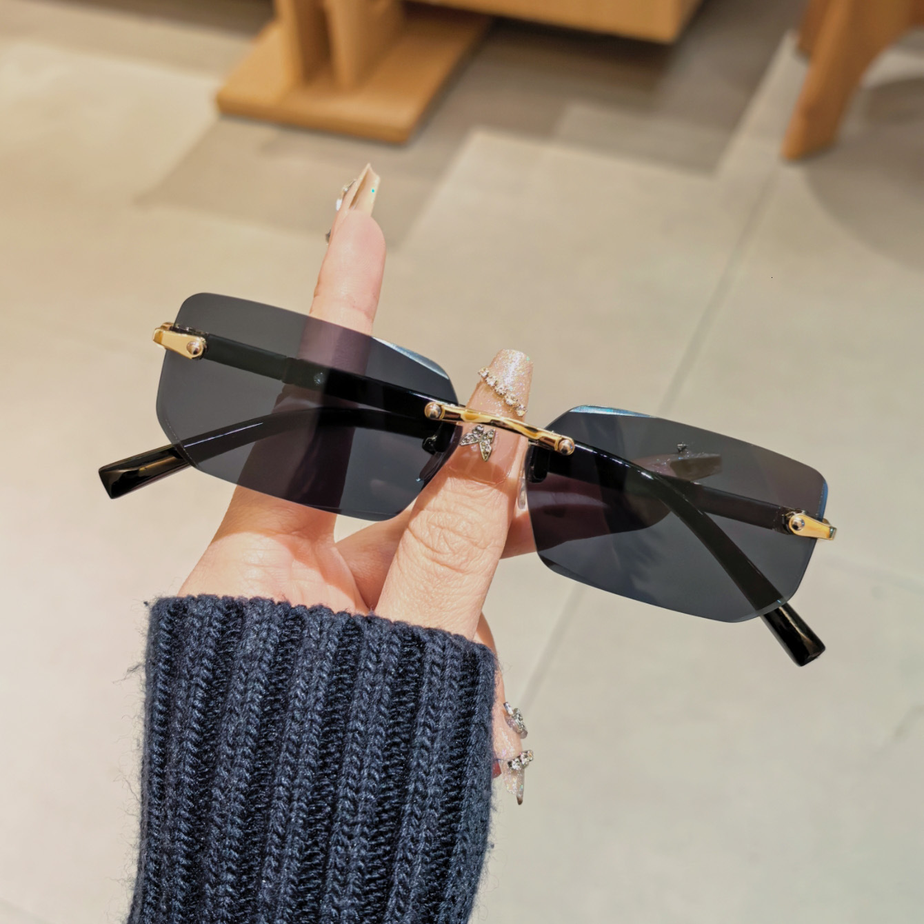 Free Shipping New High-End Business Style Men's Glasses Diamond Cut Edge Rimless Square Frame Sunglasses