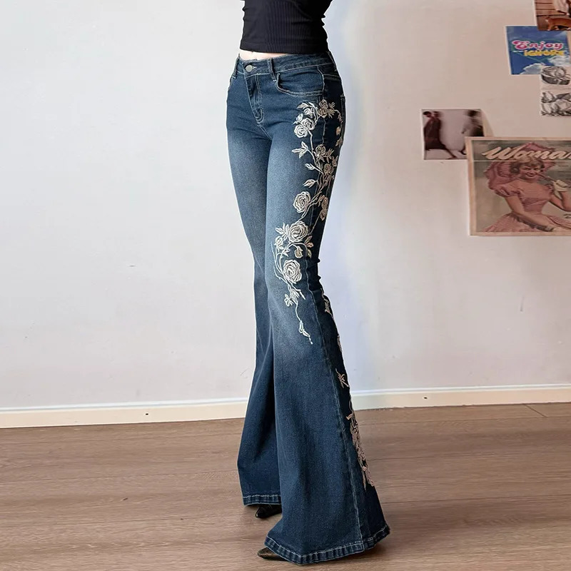 2026 Denim Trousers Y2K Flare Pants Jeans Women Embroidery Boot Cut Low Waist Washed Distressed Pockets Floor Length Streetwear 260430