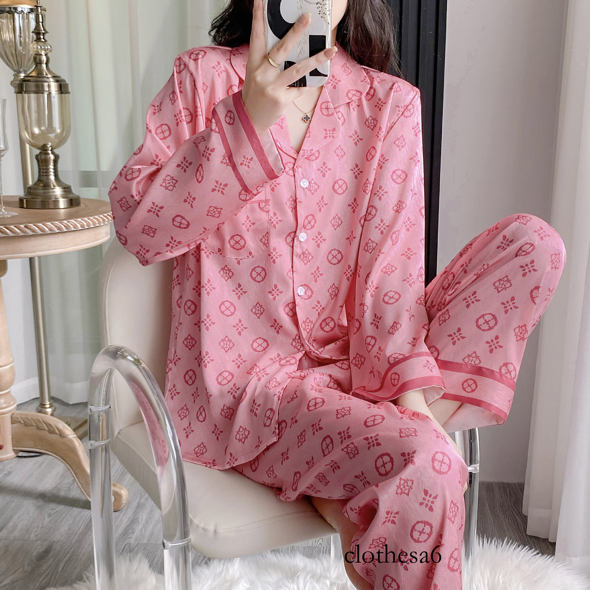 Designer women's home wear New women's long-sleeve pajama set, cardigan style, Korean version, loose-fitting home wear set