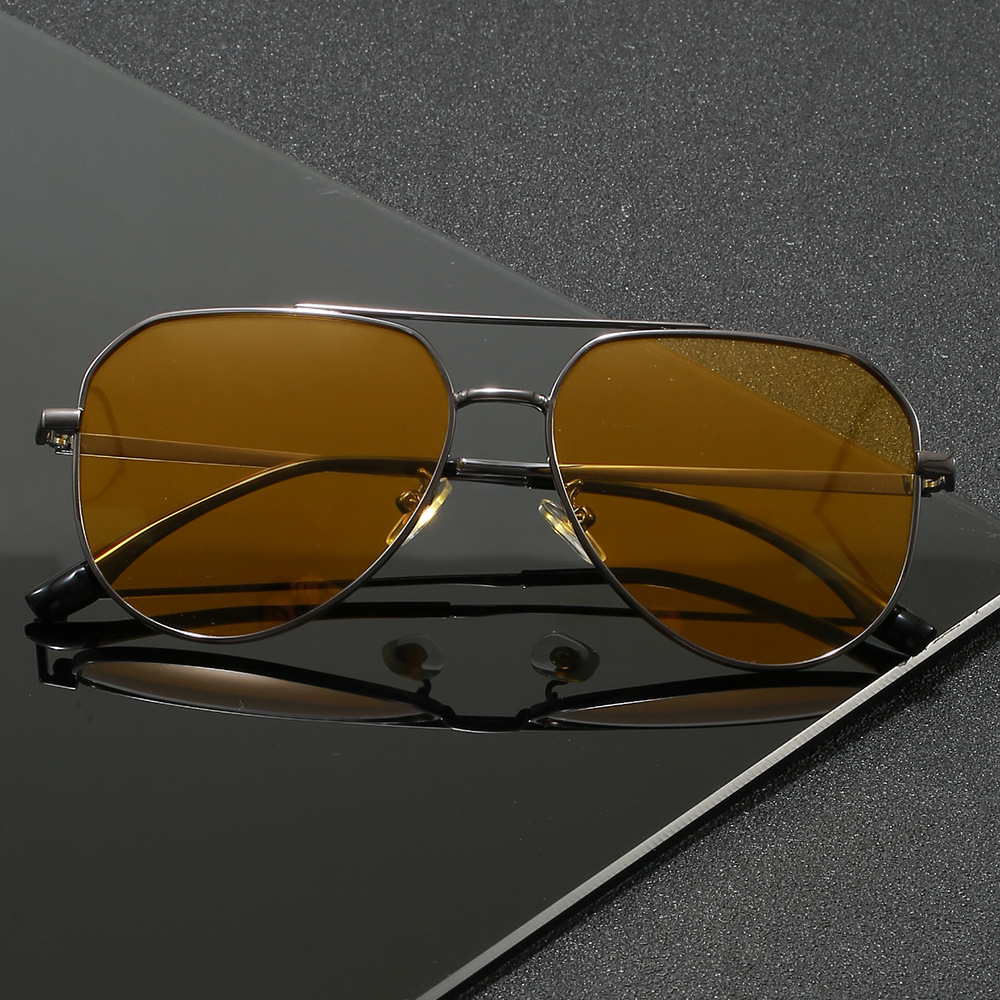 Free Shipping New Trend Color-Changing Metal Double-Beam High-End Business Toad Shade Polarized Sunglasses Manufacturer