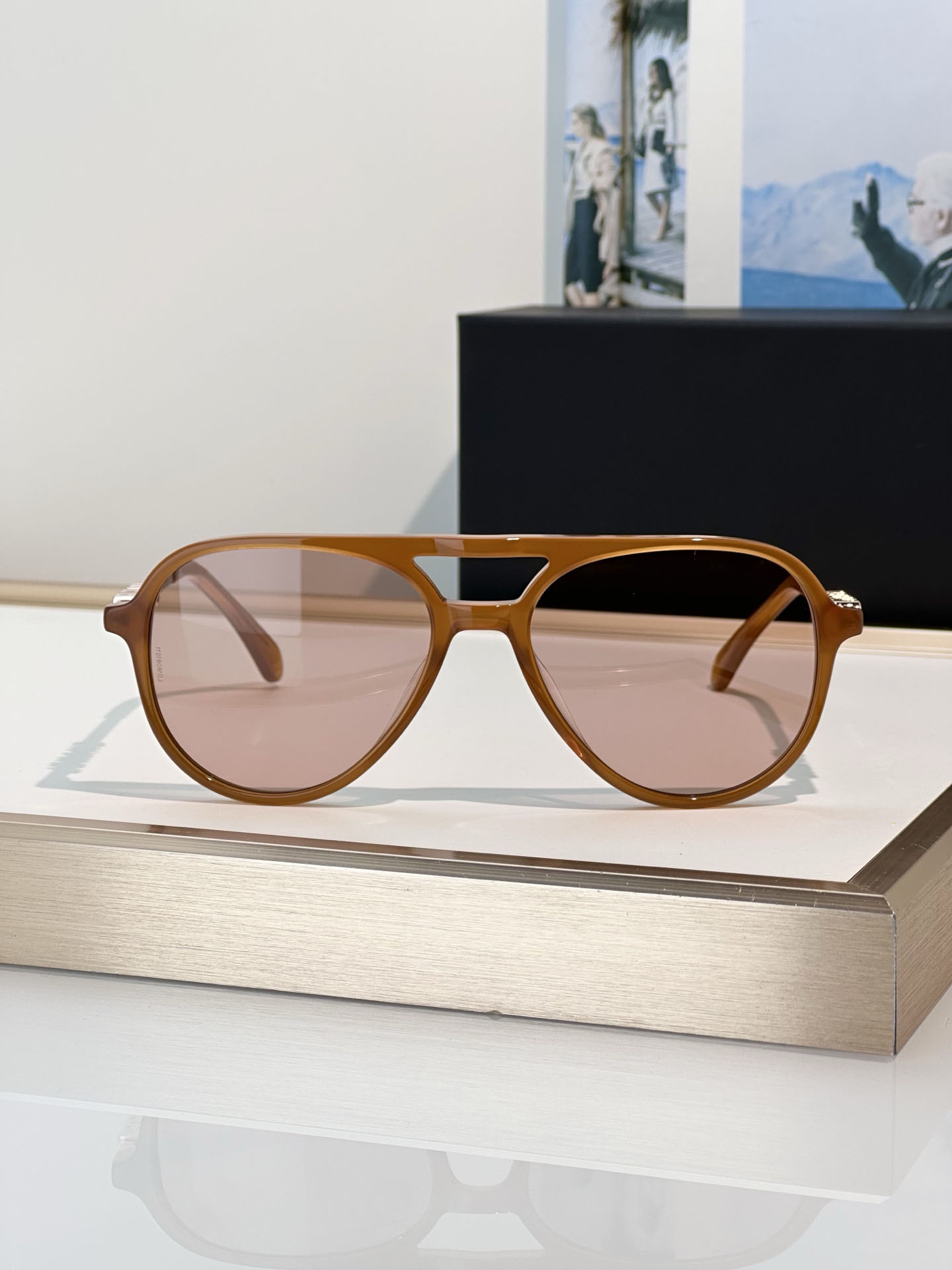 Luxury Designers Womens Sunglasses For Women Men Sun Glasses Mens Designer 3503S Fashion Style Protects Eyes Random Box