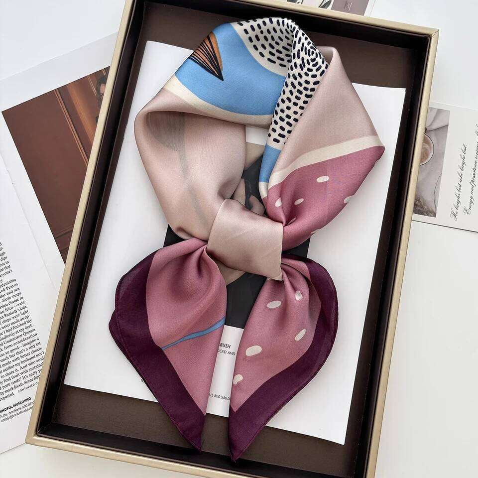 Luxury Printed Satin Square Scarves Women Floral Scarf Ealegant Hijab Neckerchief Decorations Hairbands Bandannas 26H0505
