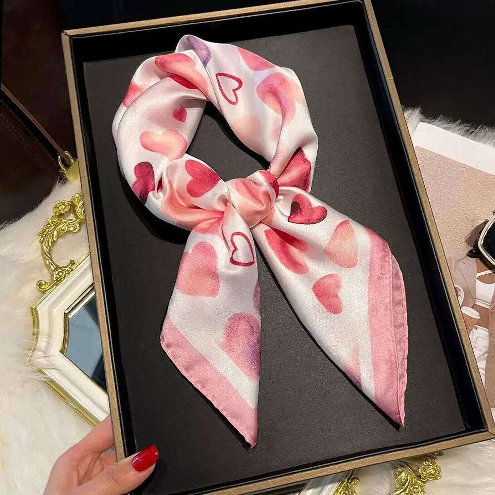 New Love Print 70*70cm Silk Satin Hair Scarf Women Handkerchief Printed Female Square Head Bandana Small Neck Muffler Hijab Lady 26Li0505