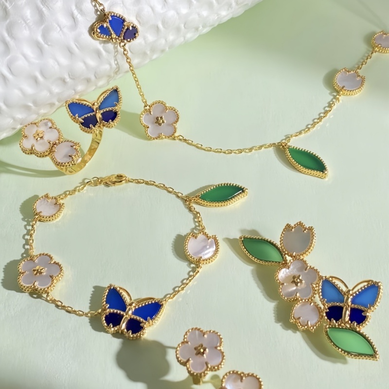 5 flower bracelet gold clover bracelet designer bracelets bangle ring new lucky leaves fashion charm mother of pearl women 4 leaf bracelet luxury