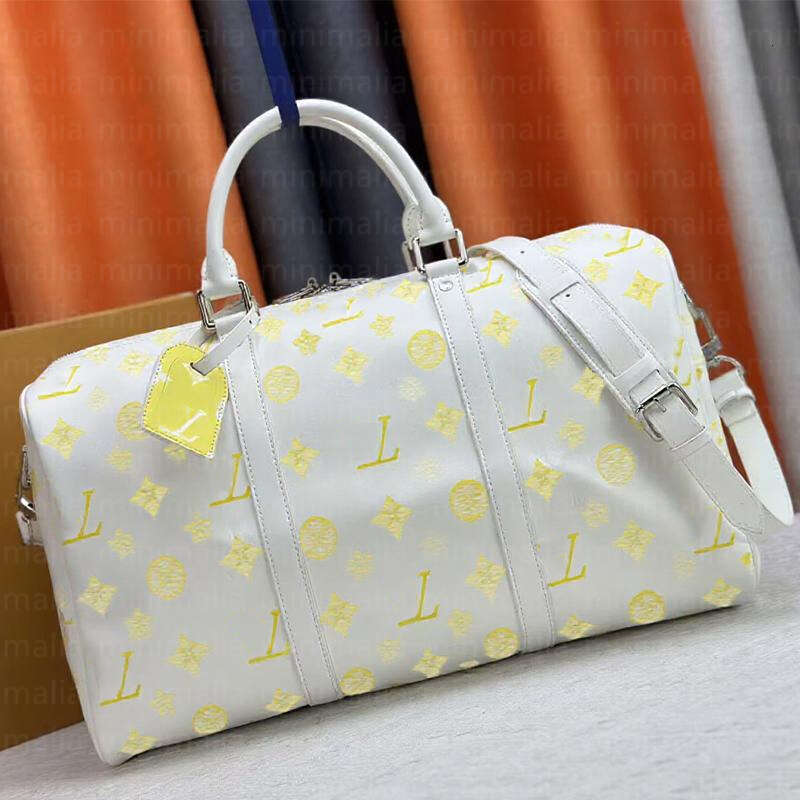 Top Fashion Traveling Luggage Travel Bag Designer Duffle Bag Men Weekender Overnight Bag Women Gym Carry on Hanging suitcase set business travel-image-1104828768