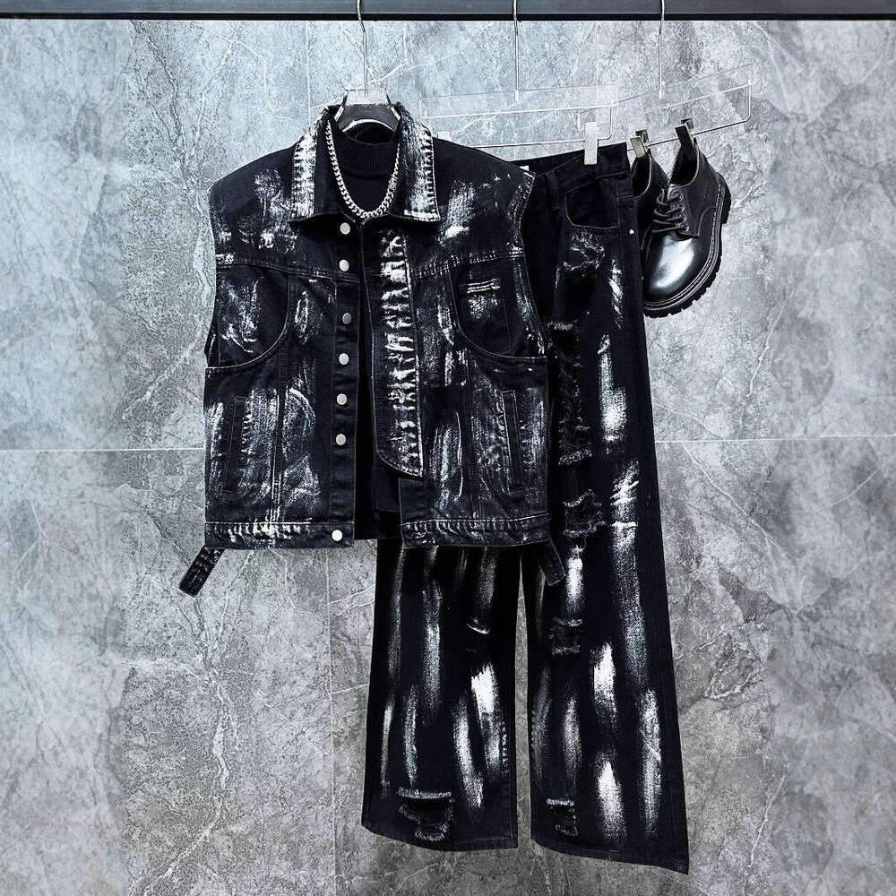 Designer 2026 Luxury Trendy Men's Fashion/new Niche American-style Distressed Vintage Denim Vest Set With Stylish Ripped Design Free Shipping