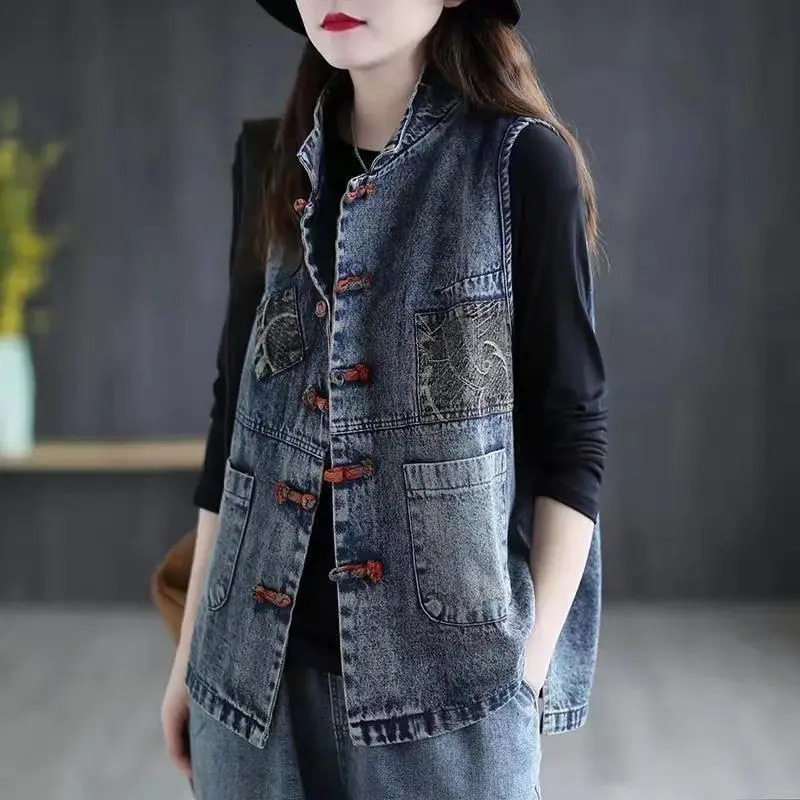Womens Denim Vest Cotton Spring and Summer Short Plus Size Vest Chinese Style Retro Korean Fashionable Sleeveless Jacket Women 260430
