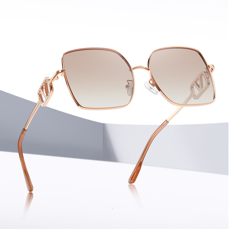 Women's Casual Designer-Style Metal Frame Sunglasses, Square Rectangular Full-Rim Brown Gradient Lenses, Rose Gold Temples, UV380 Protection, Logo o