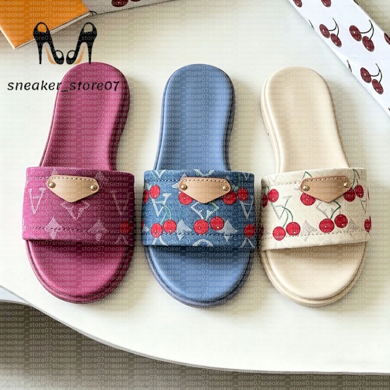 Designer Slides Cherry takashi murakami lvslippers Flat sandals Mule Sliders Denim Fabric blue Pink Raffia Capri womens Canvas Slippers Summer Beach