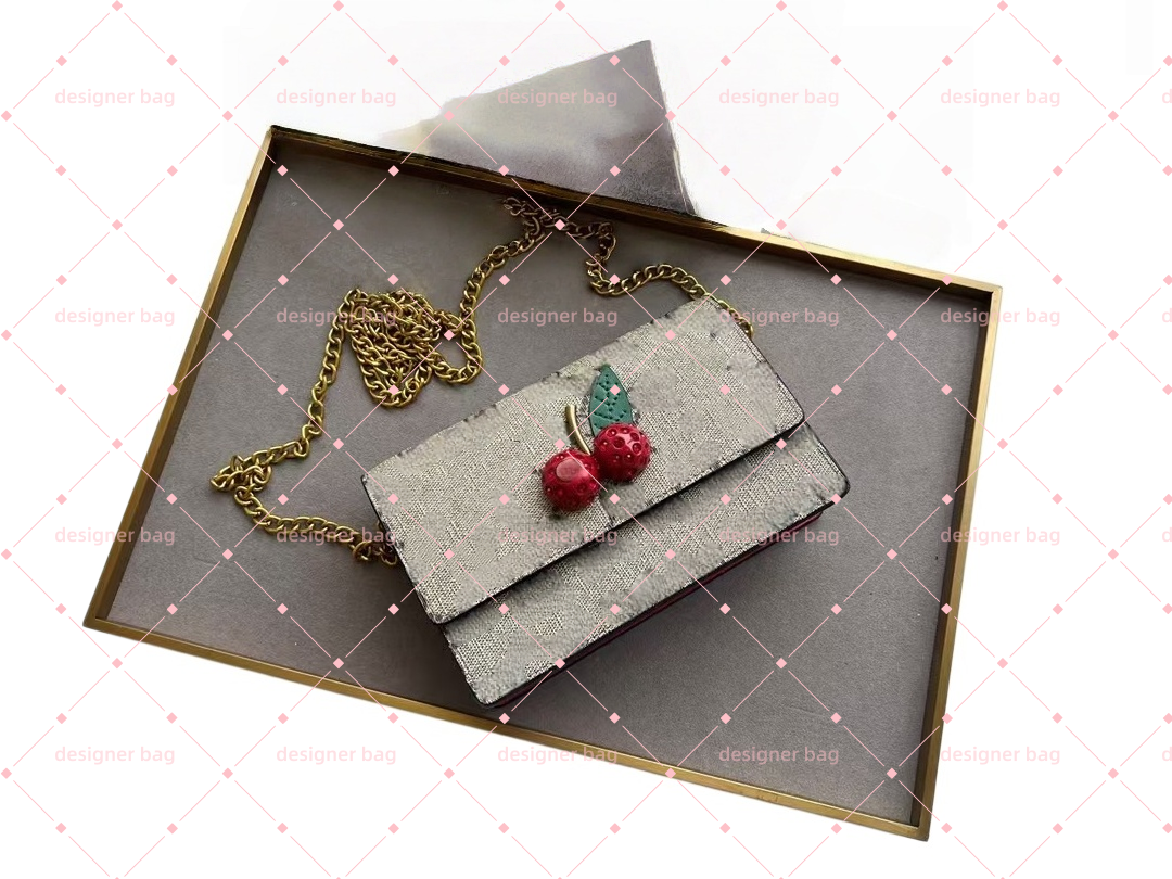 Sophisticated Ladies' Designer Handbag Featuring Practical Storage Compartments-image-1106842855