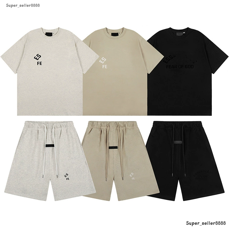 Essential Shorts Designer Men's Tracksuits Trendy Outfits Tshirt High Quality Cotton Round Neck Letter Fashion Man T Shirt Shorts Suits High St
