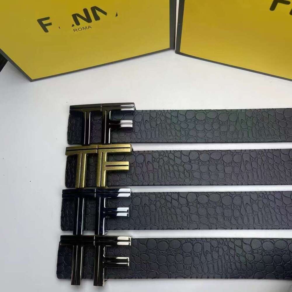 New luxury men's belt with letter buckle, trendy, 4.0cm wide, fashionable, casual, versatile, suitable for business wear, wholesale