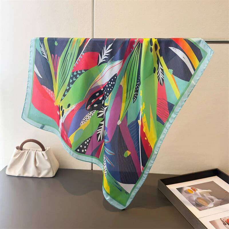 Luxury Design Printed Ladies Square Scarf Soft Satin Silk Scarves For Women Bandanas Elegant Hijab Neckerchief Shawl Wraps 26Li0505