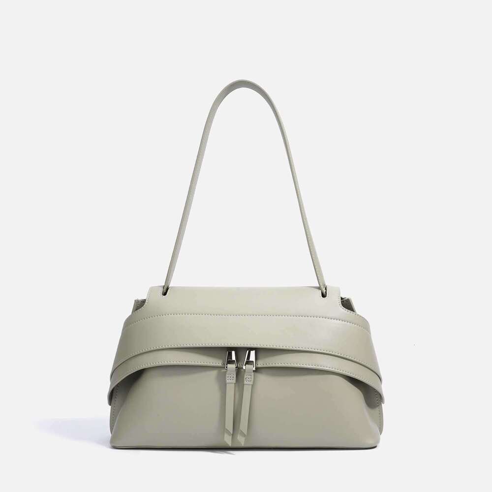 New Trendy Design Handbag Versatile Commuting Saddle Crossbody Fashionable Minimalist Style Shoulder Bag
