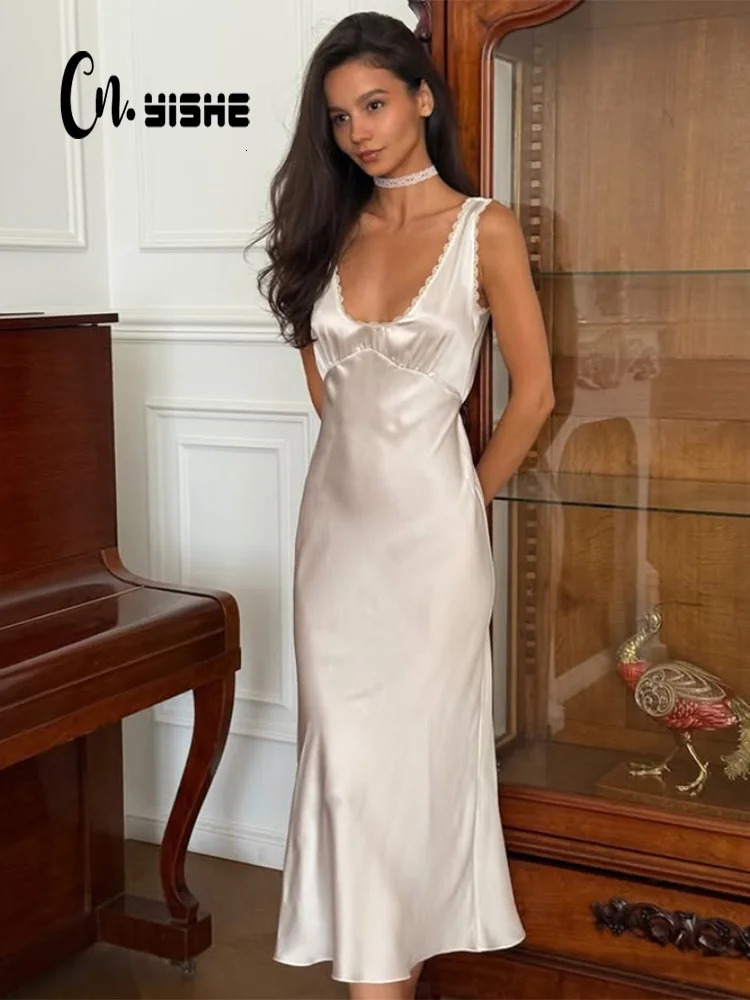 CNYISHE Lace Patchwork Solid V Neck Sheath Women Dresses Party Elegant Outfits Fashion Bodycon Female Vestidos Robes Sleeveless 260506