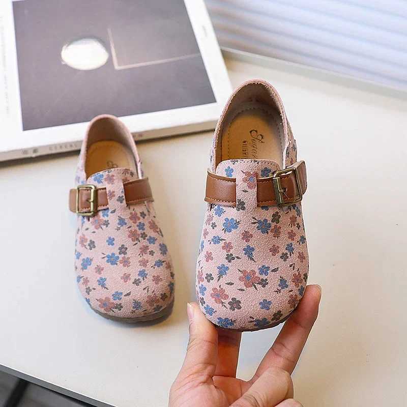 Spring Autumn Little Girl Leather Shoes Floral Pattern Children Princess Shoes Soft New Versatile Kids Fashion Causal Flat ShoesT260507