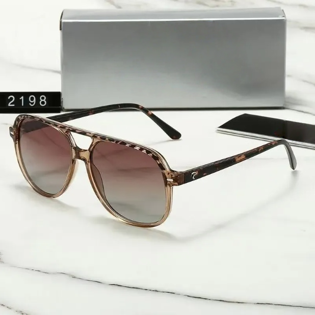 Designer for men women classic luxury high Fashion High quality mens sunglasses Outdoor Unisex Beach UV Protection UV400 with box AA6