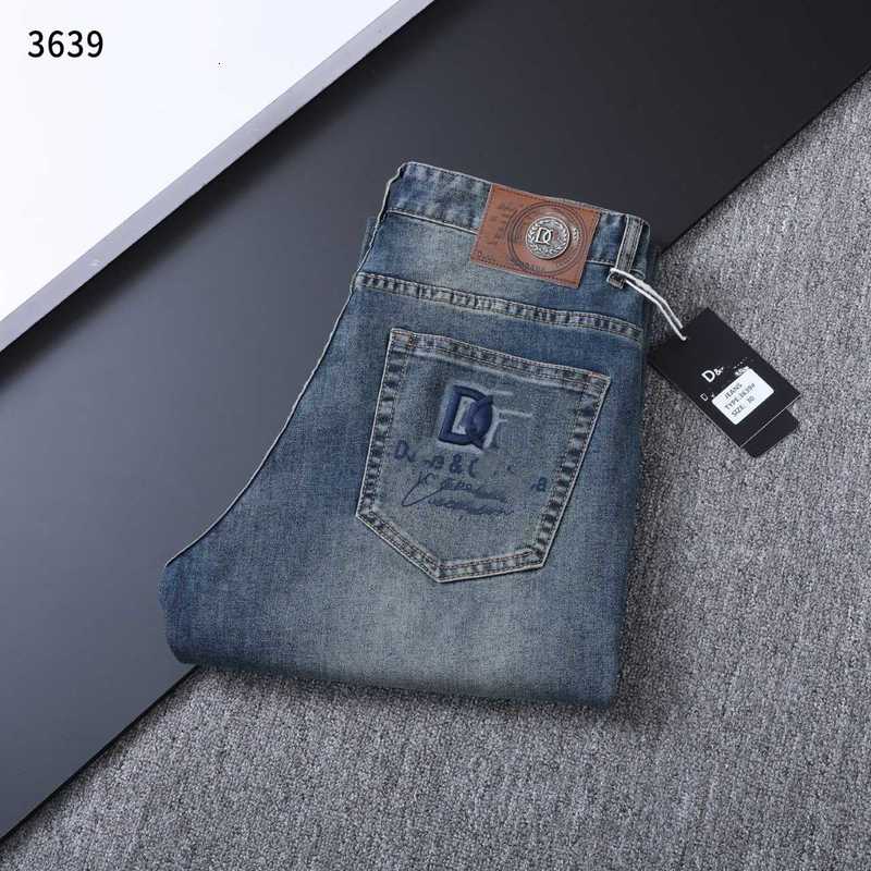 Designer Men's Jeans D Embroidered European Fashion Brand Jeans Spring/Summer New High-End Straight-Leg Trousers Luxury Man