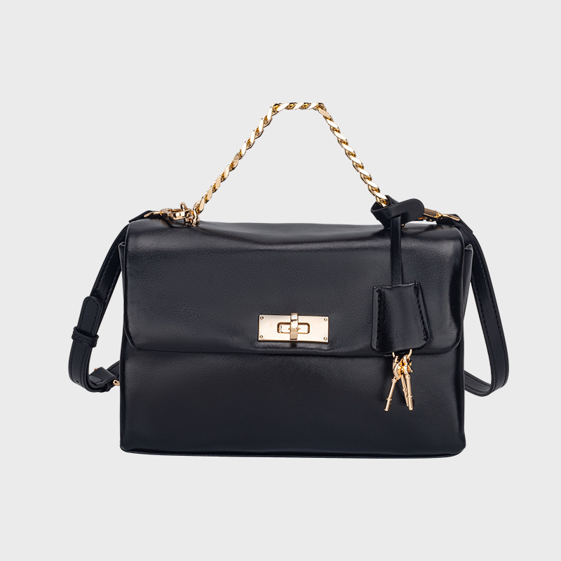 Light luxury niche high-end large capacity hand-held briefcase for women 2026 new work commuting single shoulder crossbody messenger bag