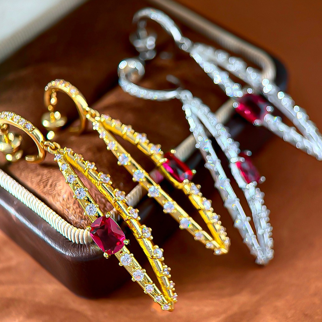 Designer Earrings Designer Earrings Women Pave C Shape Hoop Drop Leaf Hollow Oval Bar Zircon Ruby Geometric Earrings Luxury Jewlery Designer for-image-1104926838