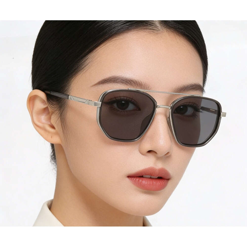 Fashionable Retro Men's Casual Business High-End Sunglasses, Trendy Summer Driving Glasses, UV Protection Chunjinqiuli