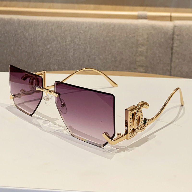 Fashion Brand Luxury Designer Sunglasses Women 2026 Vintage Rimless Letter Square Shades Glasses Summer Trendy Travel Sunglasses