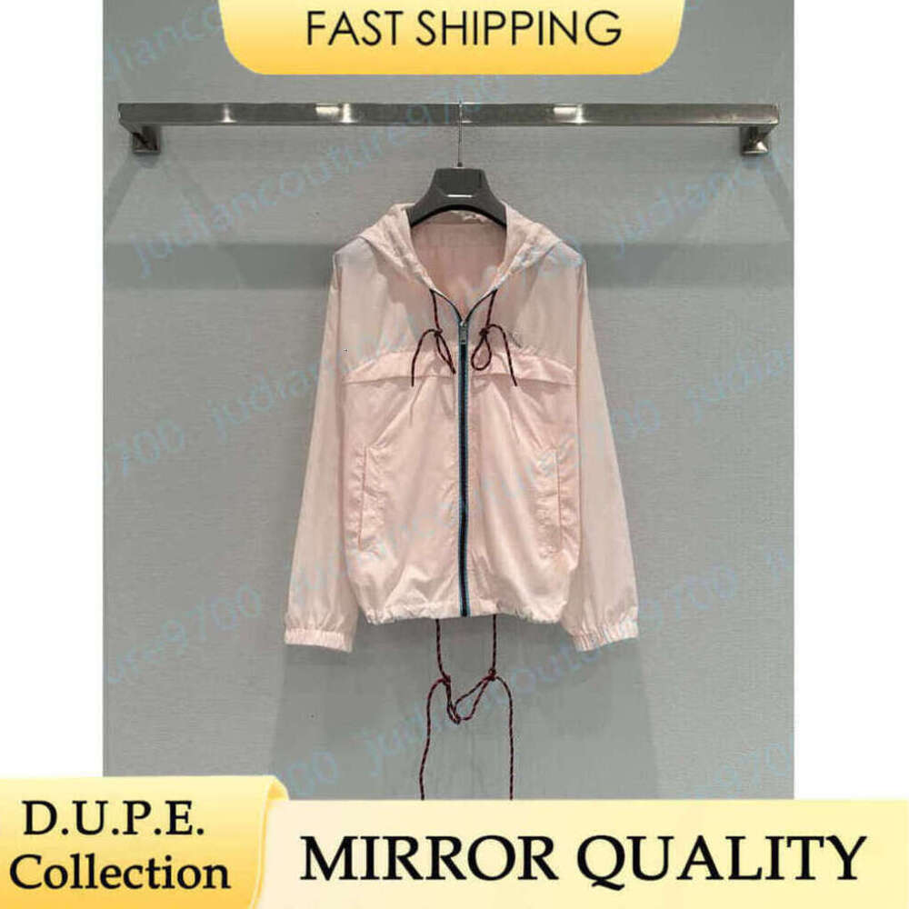 Womens Designer Fashion Jackets Hooded Nylon Windbreaker Jacket Lightweight Pink Zip Up Coat Brand Triangle Logo Adjustable Drawstrings Outdoor Jack