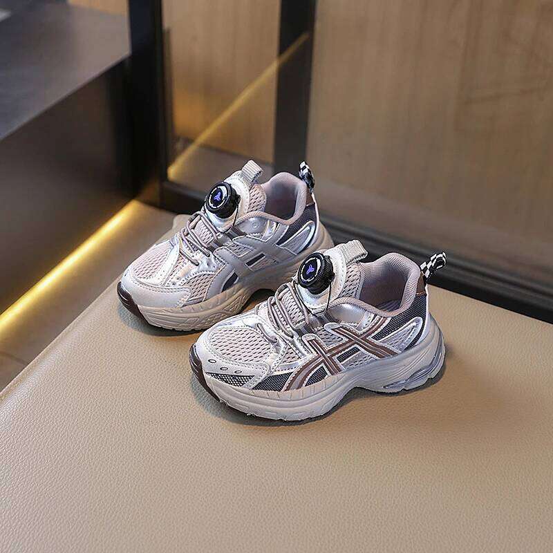 Children's Sports 2025 Autumn New Style Girls' Mesh Breathable Sneakers Lightweight Soft Sole Boys' Casual Running Shoes 26H0508