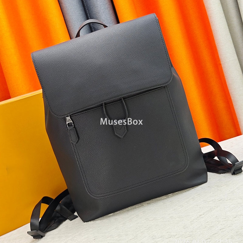 Luxury Unisex Designer Backpack Classic Schoolbook Bag with Large Capacity Womens Shoulder Purses Stylish Bookpack for Everyday Use Mens Schoolbag T