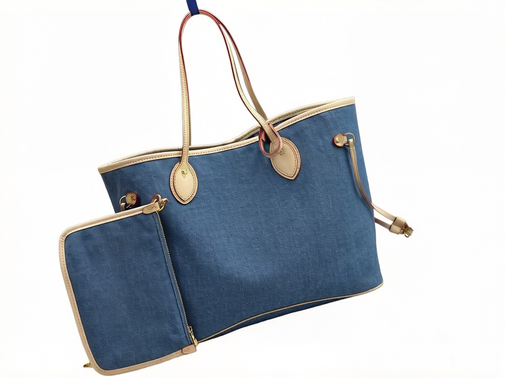 Ce sac de créateur ;ce sac à main parfait est très pratique ;attachez les liens sur le sac