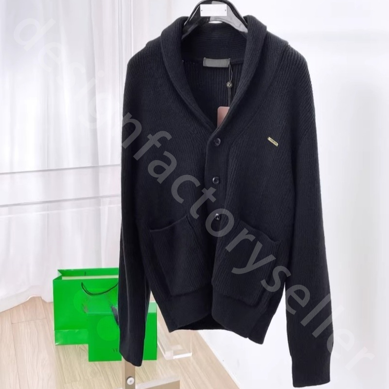 Luxury Designer Cardigans Autumn and Winter Mens Wool Coat Knitting Button Sweaters L1289